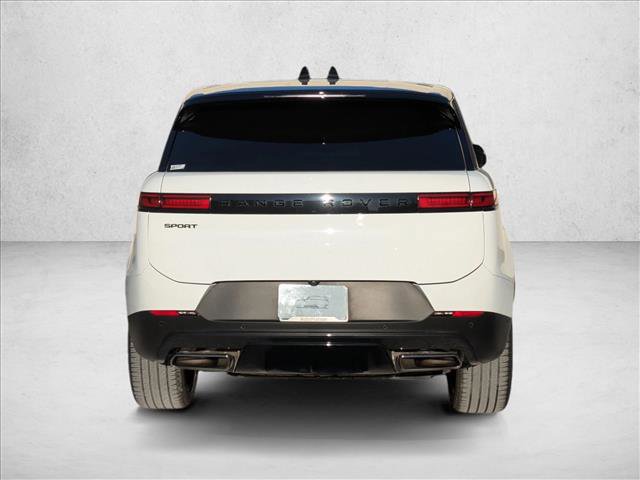 Used 2024 Land Rover Range Rover Sport SE image 7