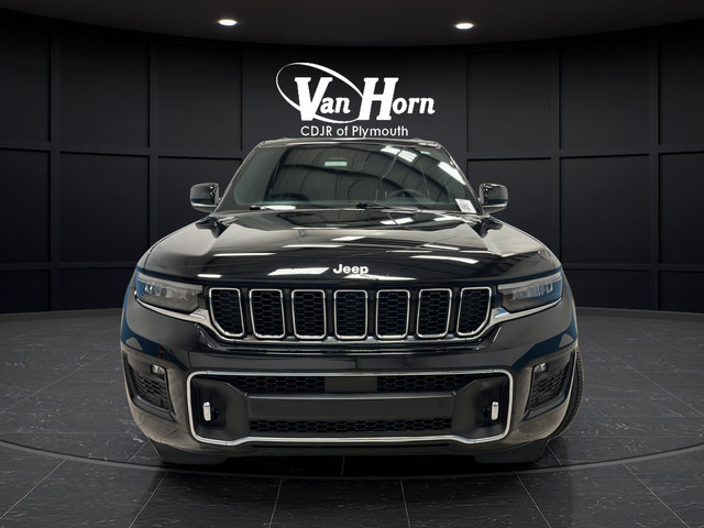 Used 2025 Jeep Grand Cherokee Overland AWD/4WD image 2