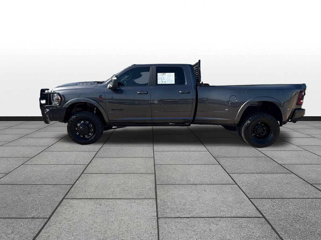 Used 2024 RAM 3500 Limited w/ Night Edition AWD/4WD image 2