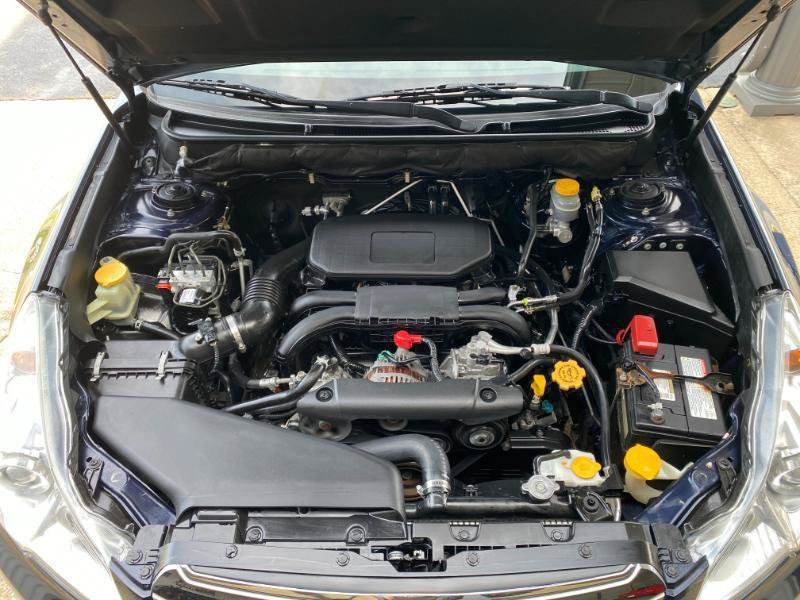 Used 2012 Subaru Outback 2.5i Premium AWD/4WD image 8
