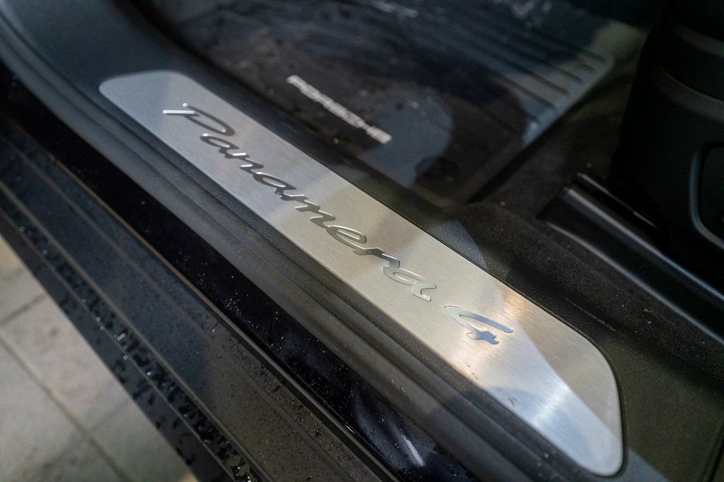 New 2026 Porsche Panamera 4 AWD/4WD image 23