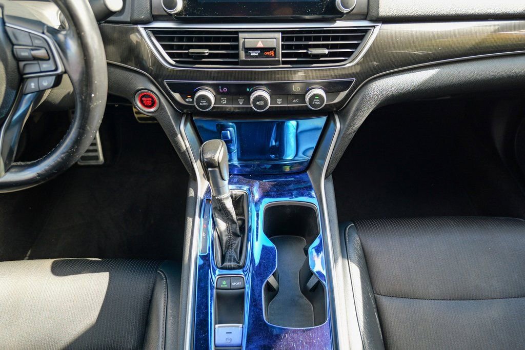 Used 2018 Honda Accord Sport image 41