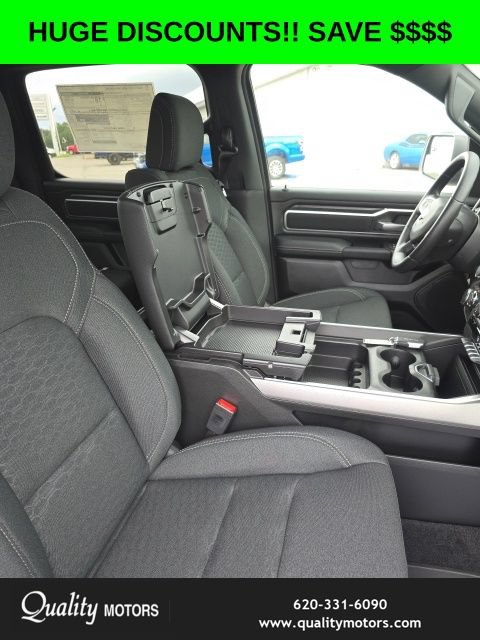 New 2026 RAM 1500 Big Horn AWD/4WD image 31