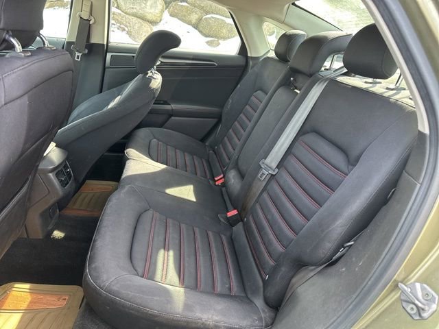 Used 2013 Ford Fusion SE image 21