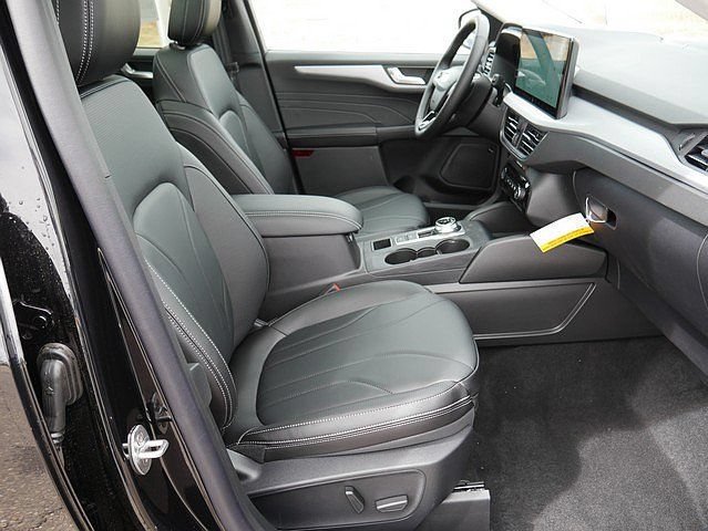 New 2025 Ford Escape SE w/ PHEV Premium Package FWD image 29
