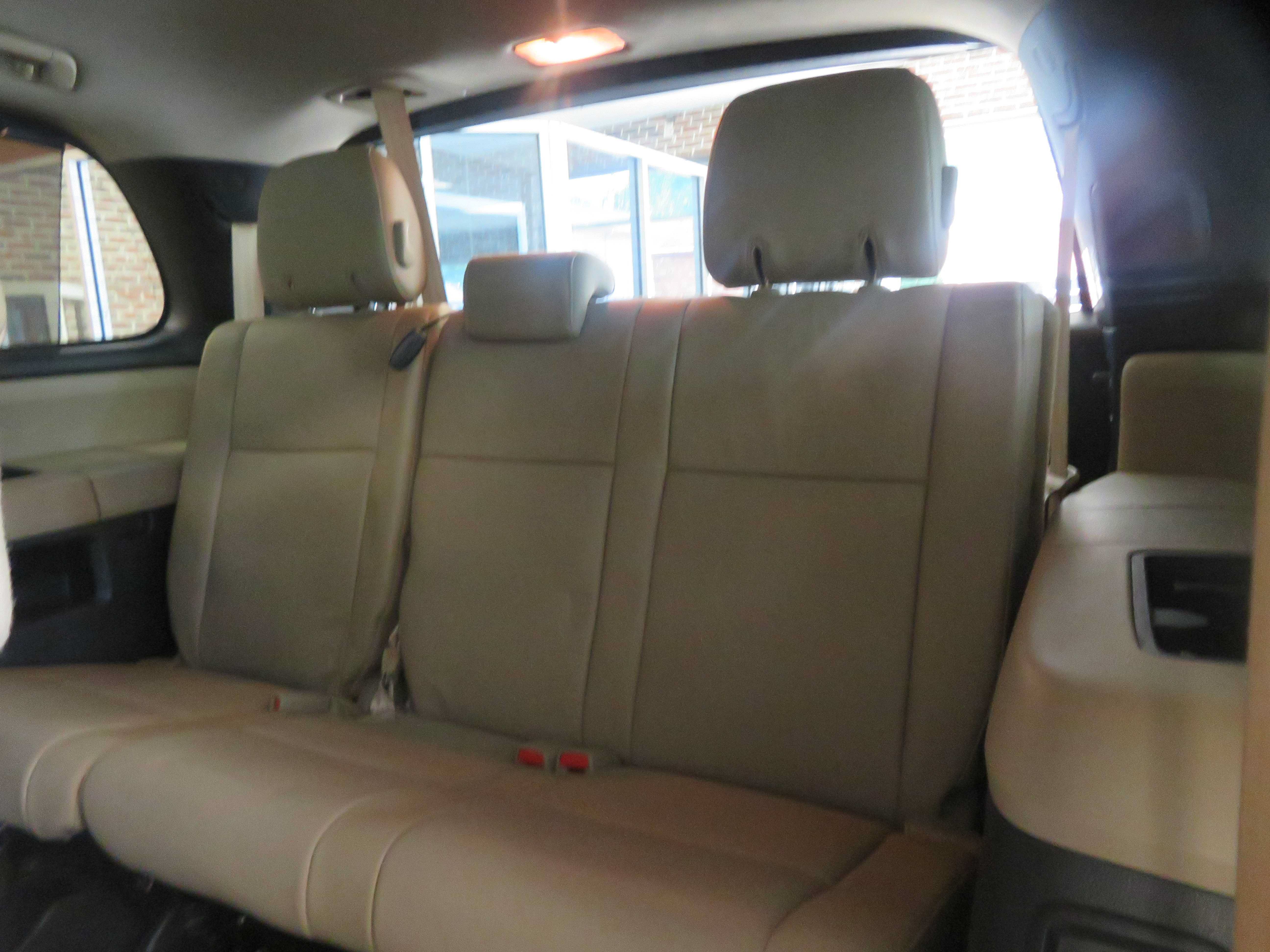 Used 2018 Toyota Sequoia Limited w/ Safety & Convenience Package AWD/4WD image 21