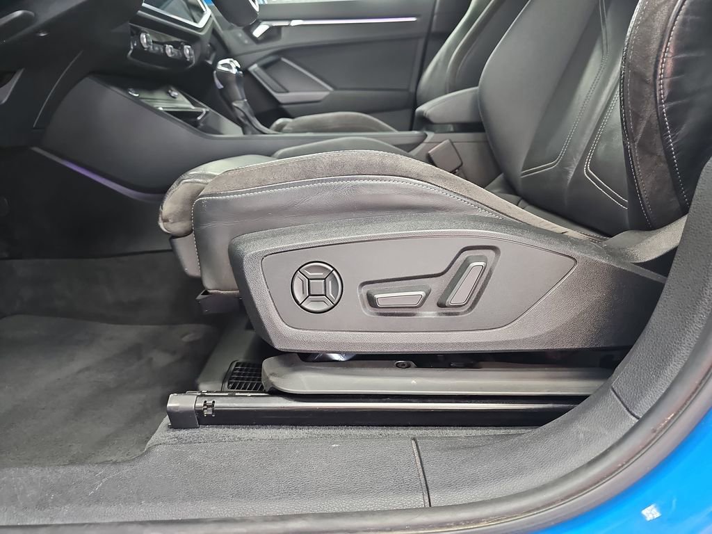 Used 2019 Audi Q3 2.0T Prestige image 29