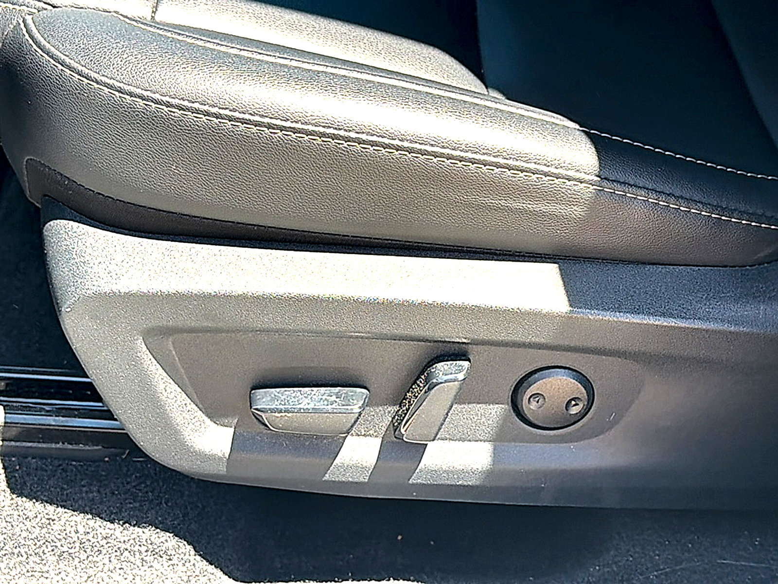 Certified 2025 Nissan Murano SV AWD/4WD image 15