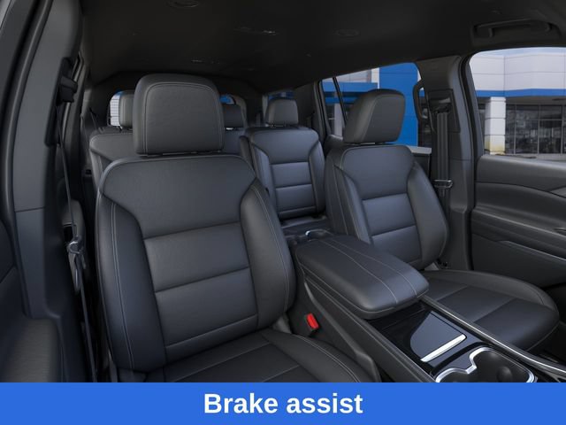 New 2026 Chevrolet Traverse LT w/ Driver Confidence Package AWD/4WD image 17