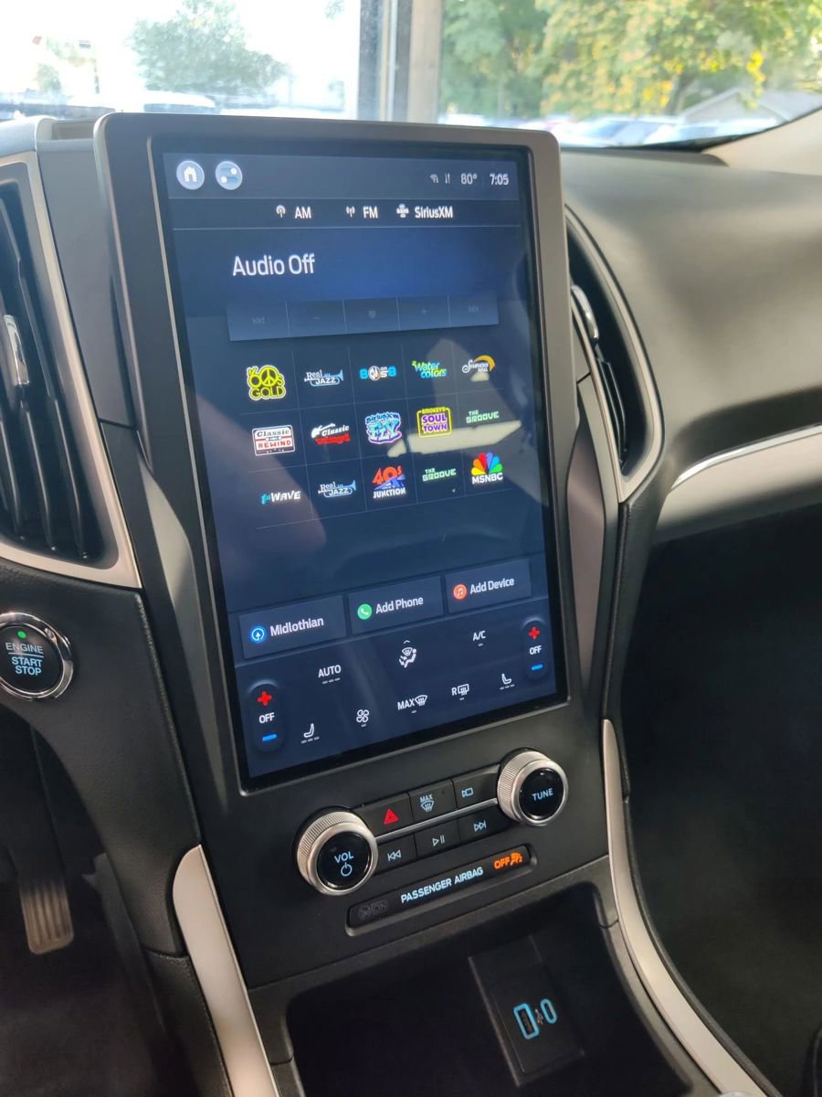 Used 2022 Ford Edge SEL image 24