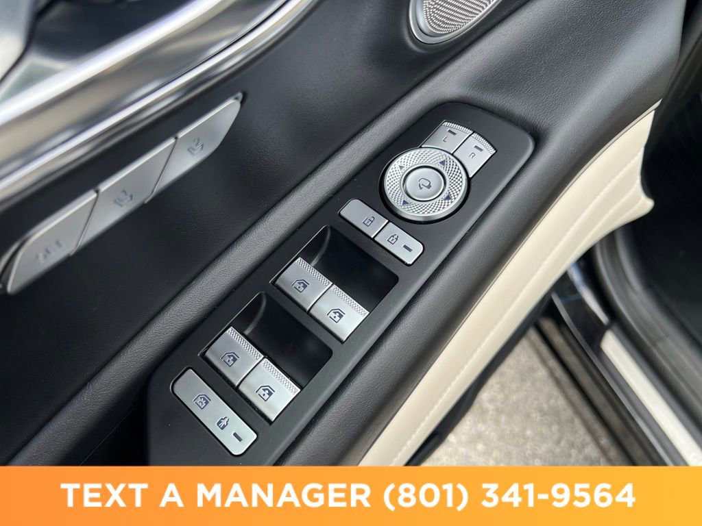 Used 2024 Genesis GV80 3.5T AWD/4WD image 11