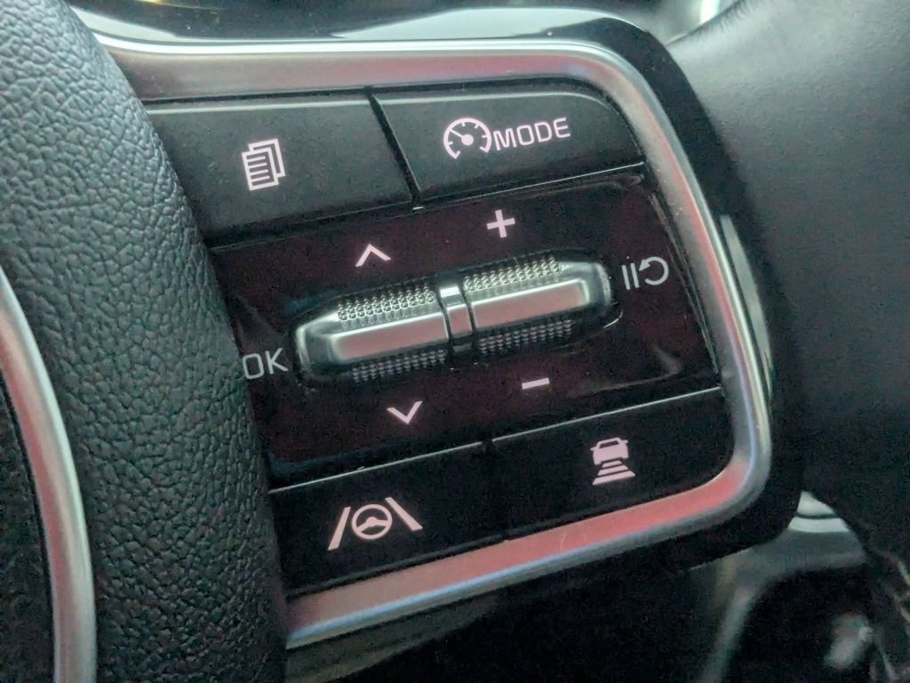 Used 2023 Kia Sorento SX image 21