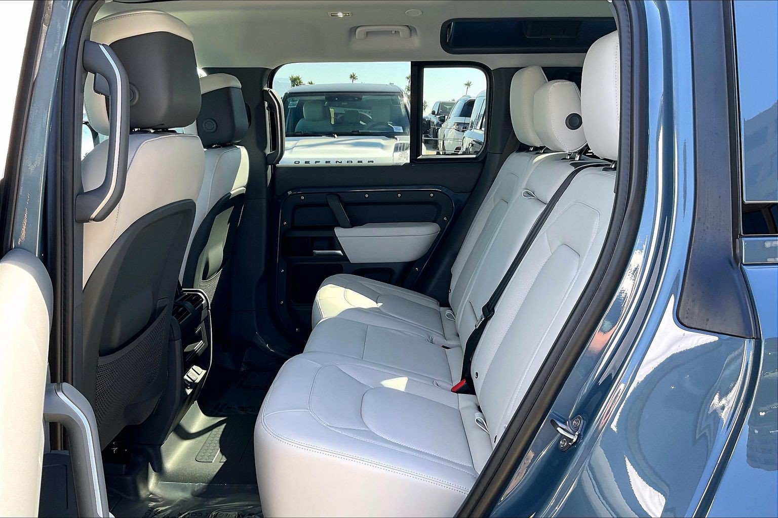 New 2026 Land Rover Defender 110 S AWD/4WD image 17