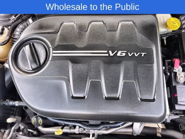 Used 2015 Jeep Cherokee Latitude w/ Comfort/Convenience Group FWD image 10