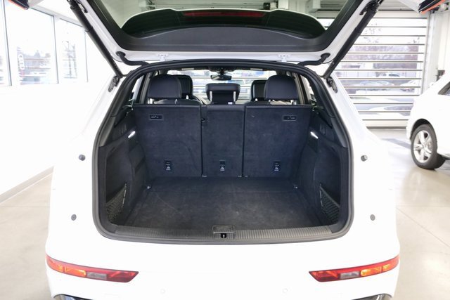 Used 2025 Audi Q5 2.0T Premium image 13