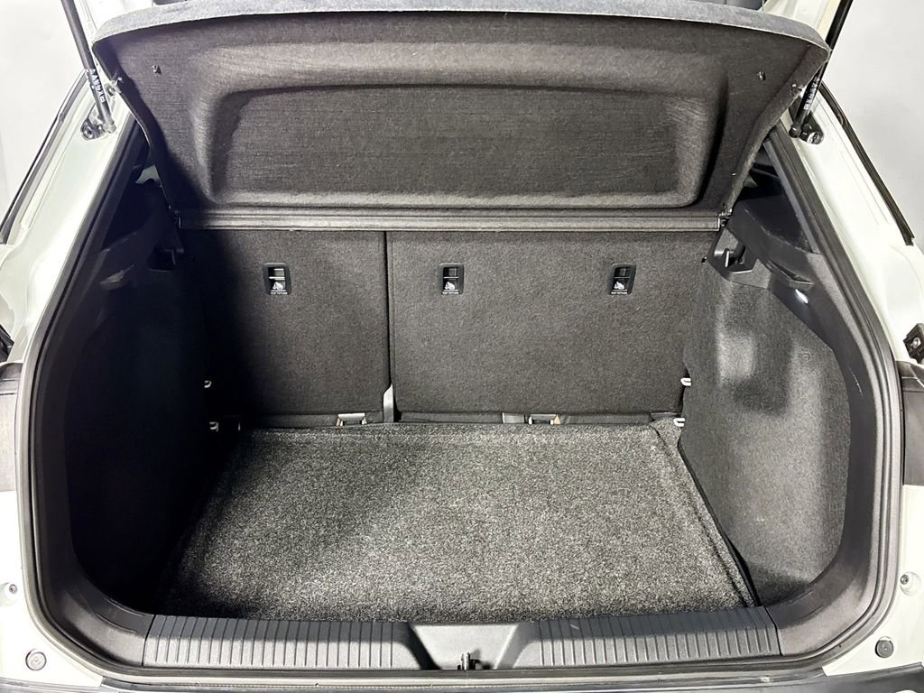 Used 2024 Volkswagen ID.4 2WD image 21