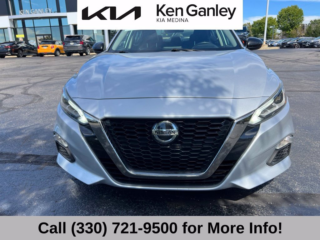 Used 2020 Nissan Altima 2.5 SR FWD image 17