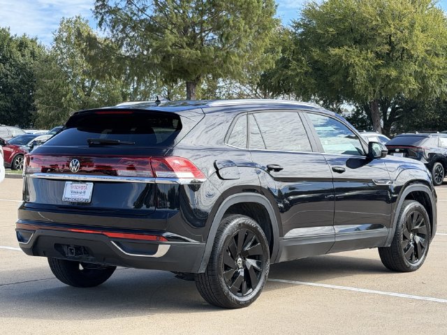 Used 2026 Volkswagen Atlas Cross Sport SE FWD image 4
