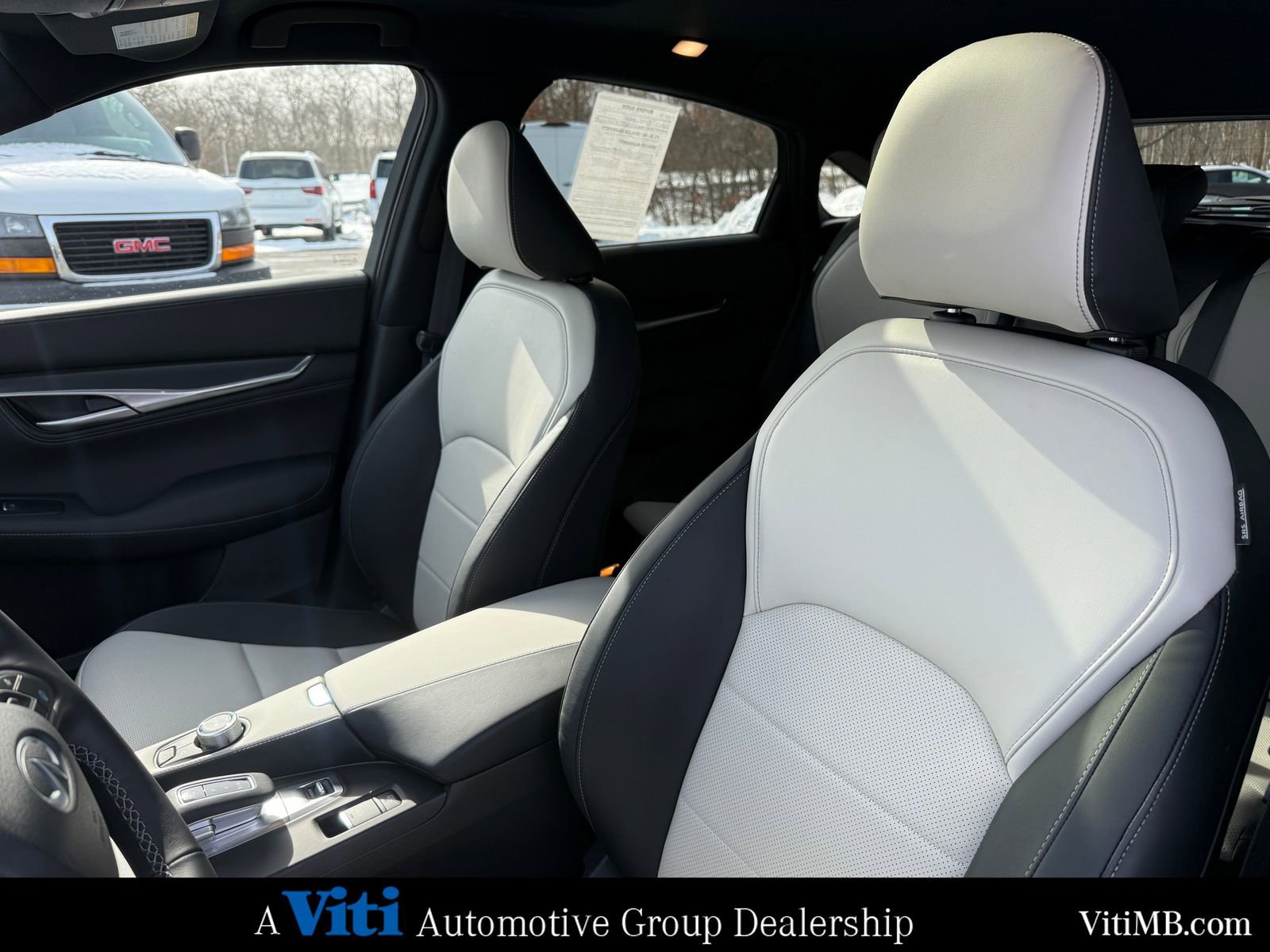 Used 2025 INFINITI QX55 Luxe w/ Cargo Package image 18