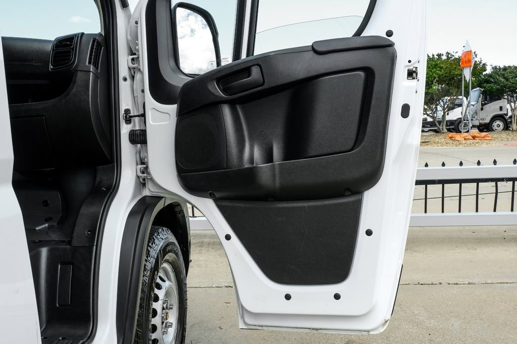 Used 2025 RAM ProMaster 2500 w/ Convenience Group FWD image 43