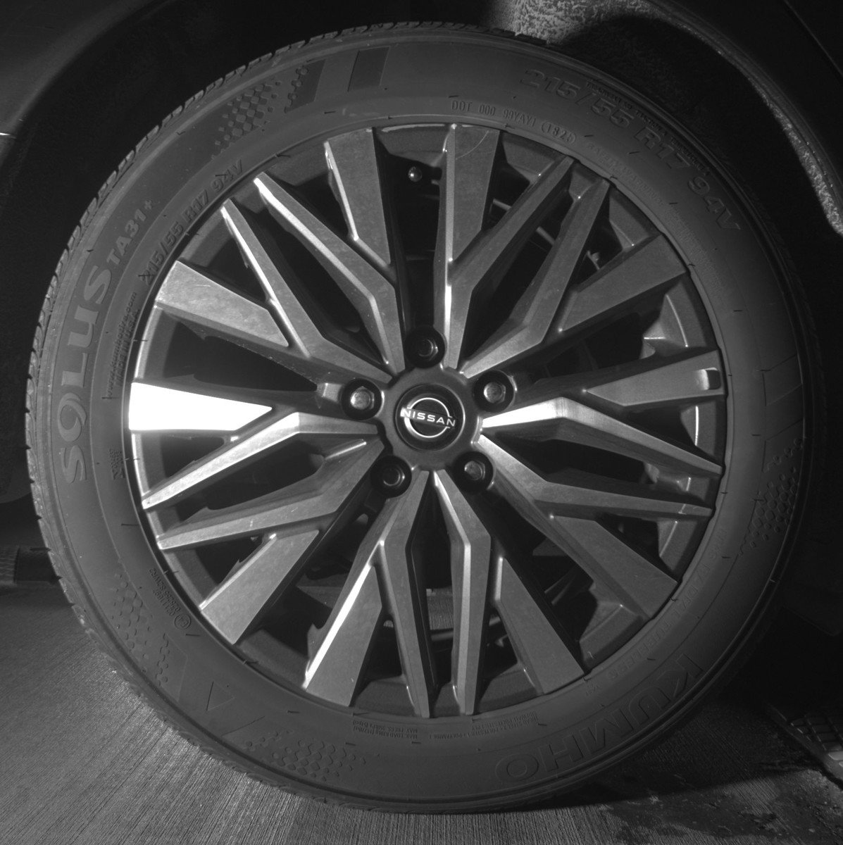 Used 2025 Nissan Altima 2.5 SV image 15