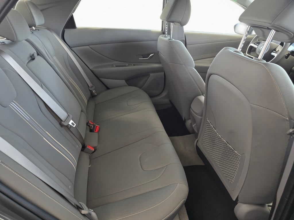 New 2026 Hyundai Elantra SEL Sport Premium FWD image 38
