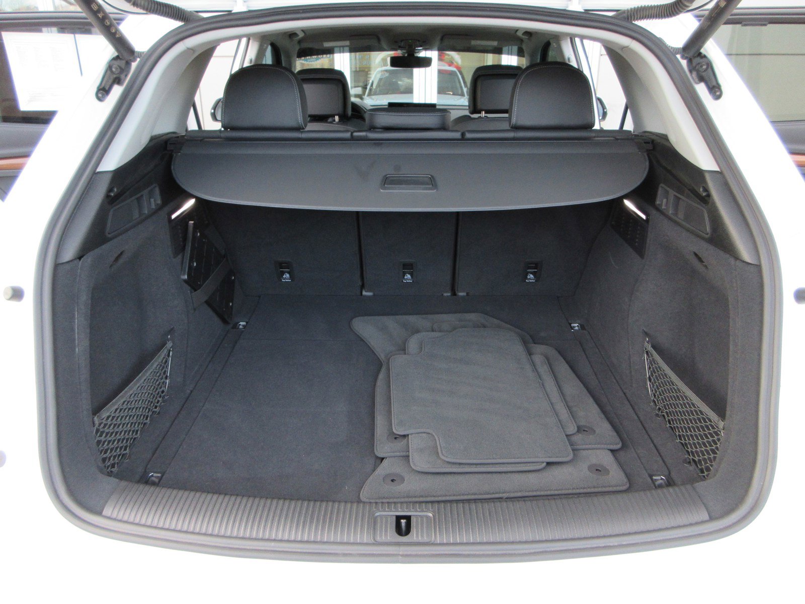 Used 2023 Audi Q5 2.0T Premium Plus w/ Premium Plus Package image 57