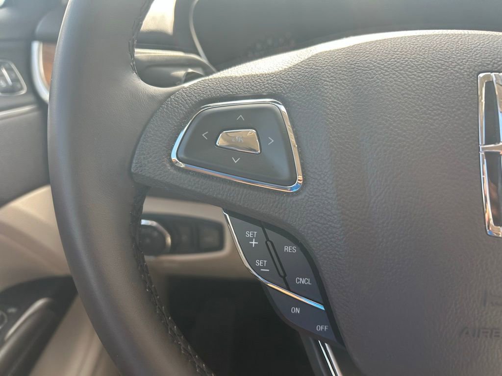 Used 2019 Lincoln MKC Select w/ Select Plus Package image 20