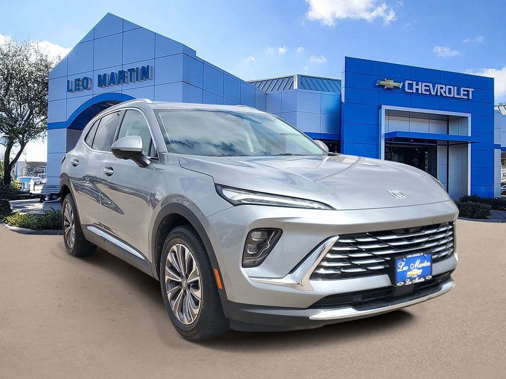 Used 2024 Buick Envision Preferred image 2