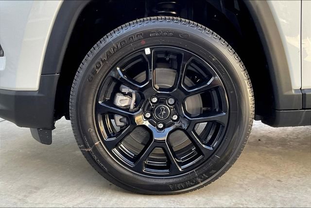 New 2026 Jeep Compass Latitude w/ Quick Order Package 29K image 10