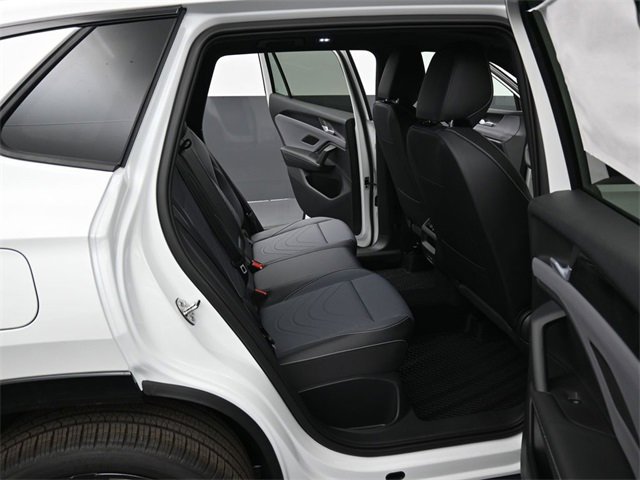 New 2026 Volkswagen Tiguan SE R-Line image 13