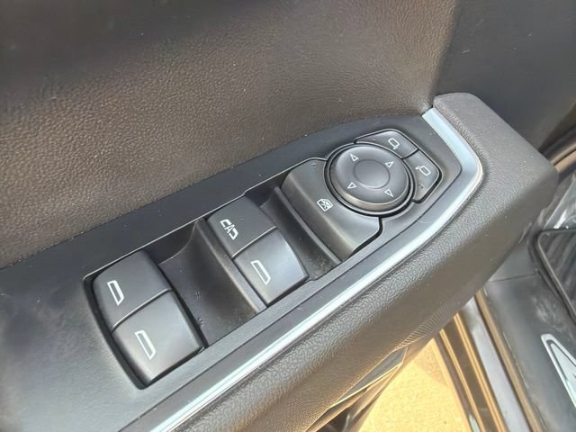 Used 2024 Chevrolet Silverado 1500 LT AWD/4WD image 10