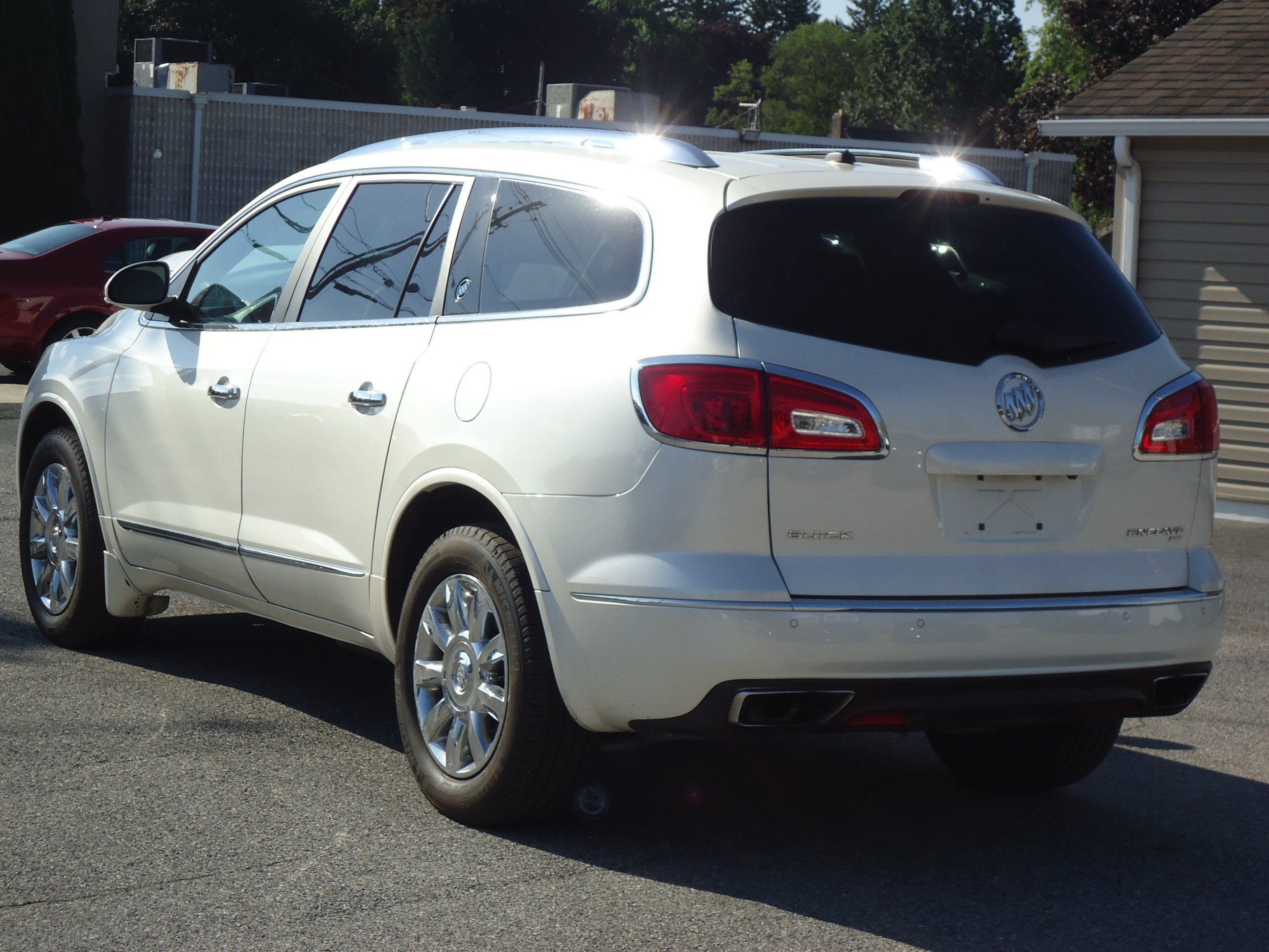 Used 2015 Buick Enclave Premium AWD/4WD image 5