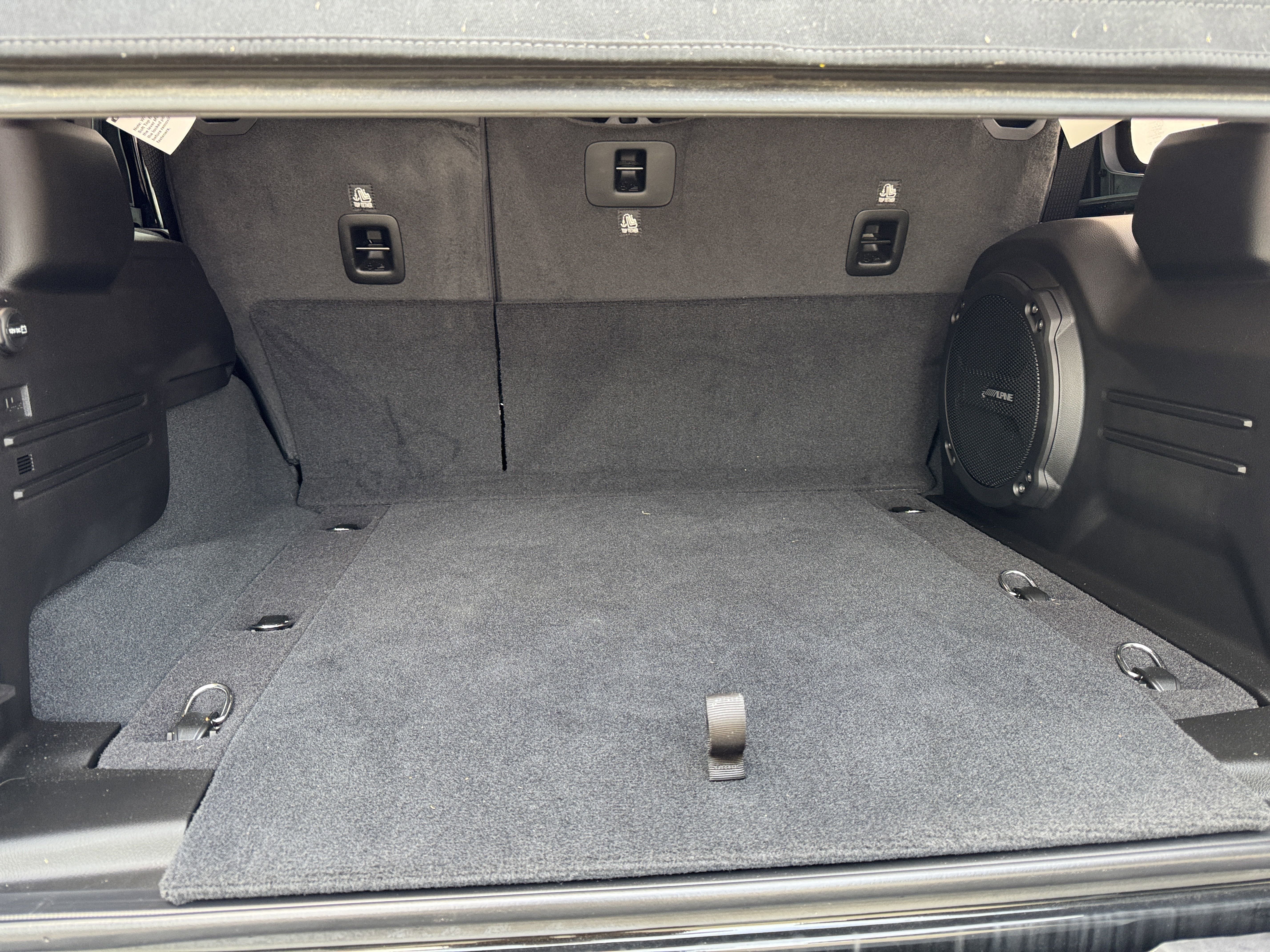 New 2024 Jeep Wrangler Sahara w/ Technology Group image 11