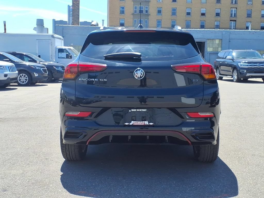 Used 2021 Buick Encore GX Essence w/ Experience Buick Package FWD image 22