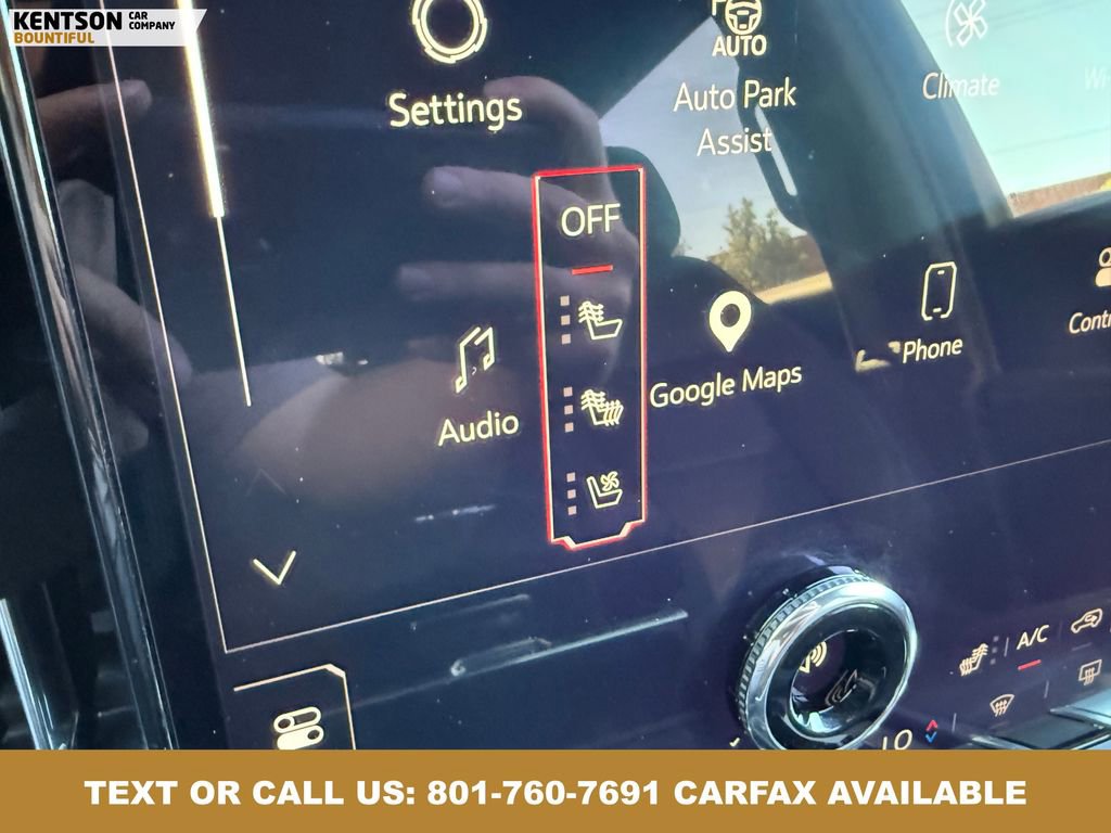 Used 2025 GMC Yukon XL Denali AWD/4WD image 28