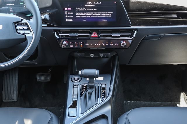 New 2026 Kia Niro EX FWD image 6