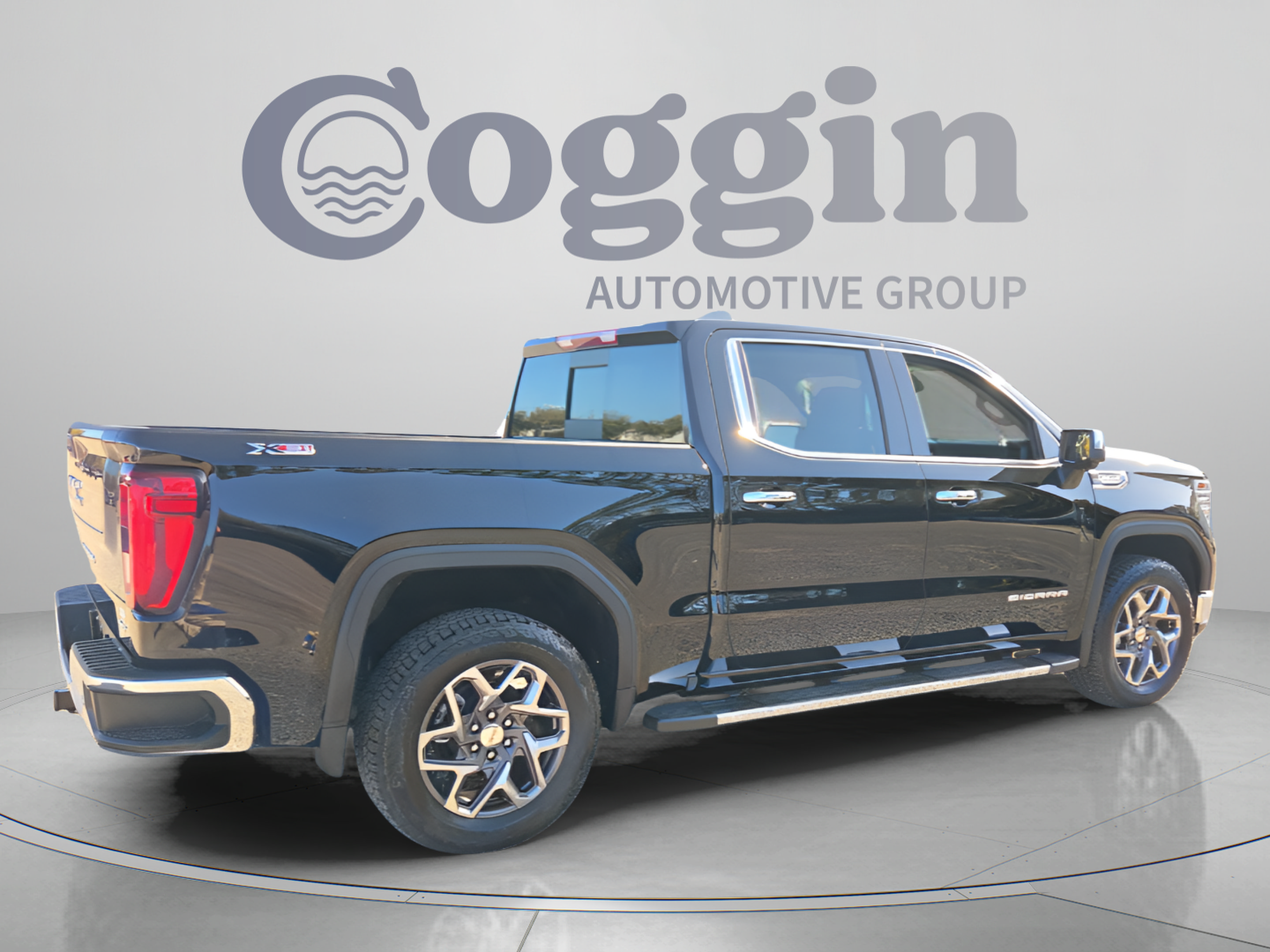 New 2026 GMC Sierra 1500 SLT w/ SLT Premium Plus Package AWD/4WD image 5