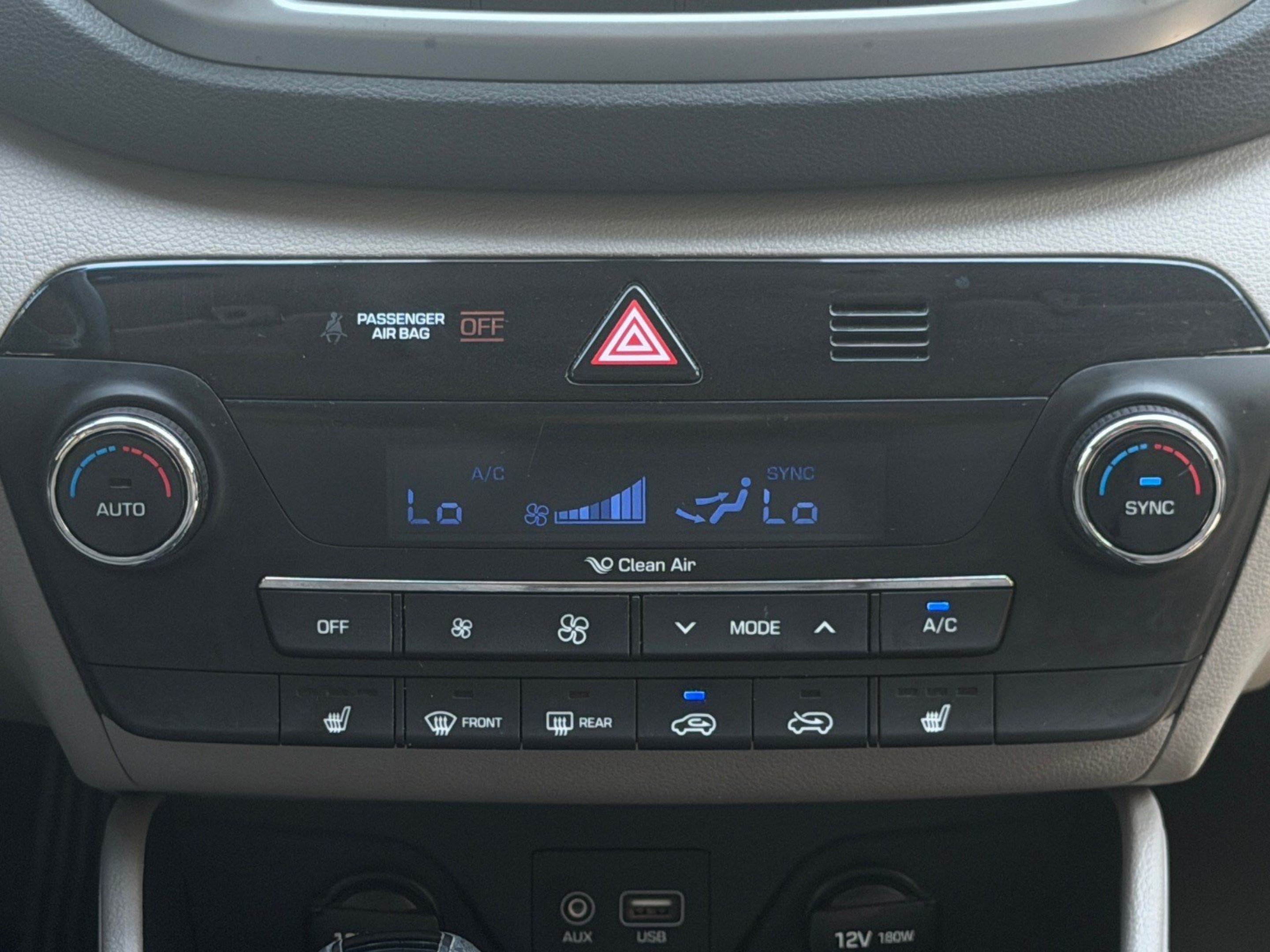 Used 2018 Hyundai Tucson Value AWD/4WD image 20