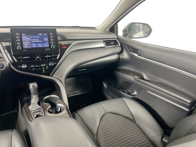 Used 2023 Toyota Camry SE w/ Convenience Package AWD/4WD image 26