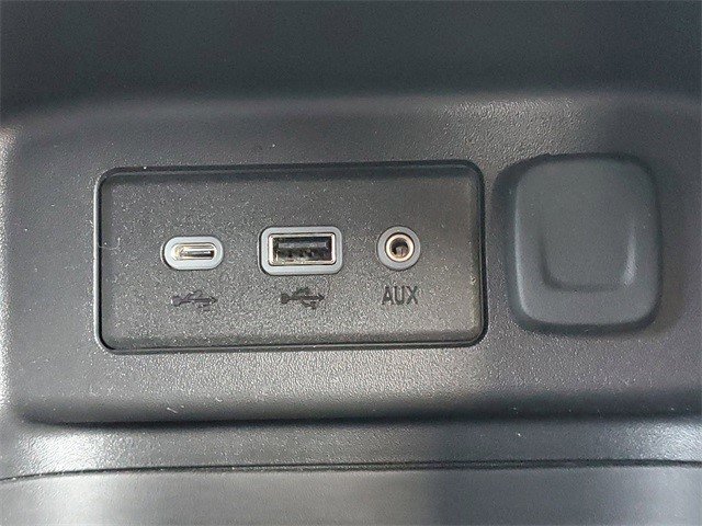 Used 2024 Chevrolet Equinox RS image 30