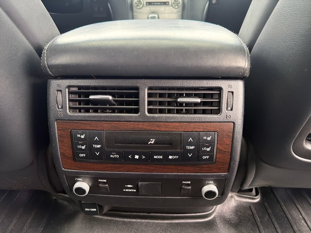 Used 2018 Toyota Land Cruiser AWD/4WD image 41