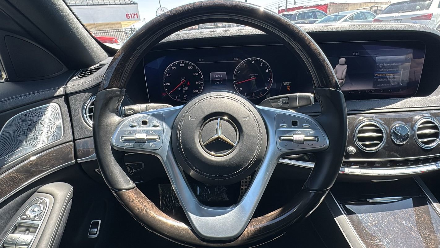 Used 2018 Mercedes-Benz S 560 4MATIC Sedan image 24
