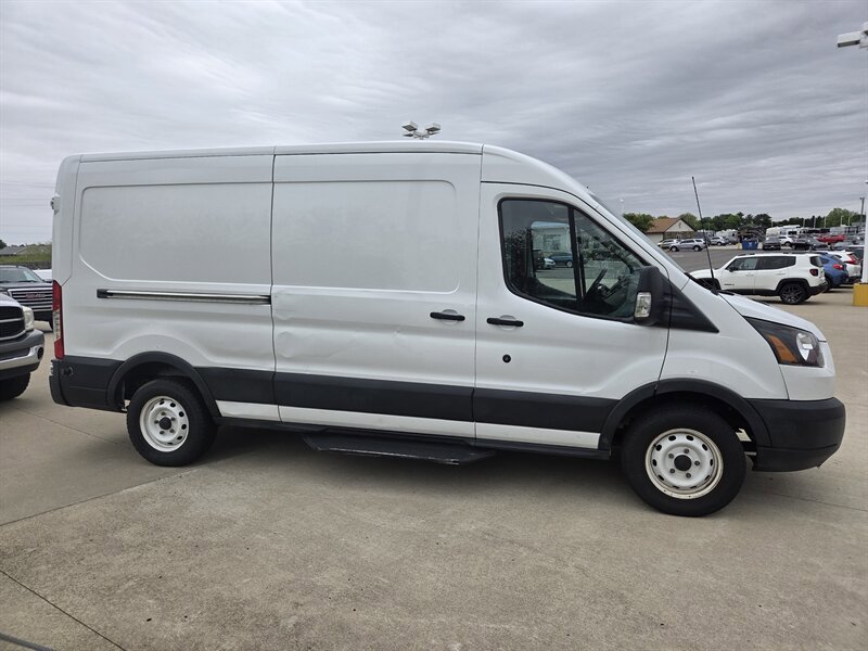 Used 2019 Ford Transit 150 148 Medium Roof RWD image 2