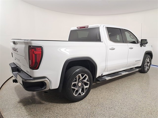 Used 2023 GMC Sierra 1500 SLT w/ SLT Premium Package image 5