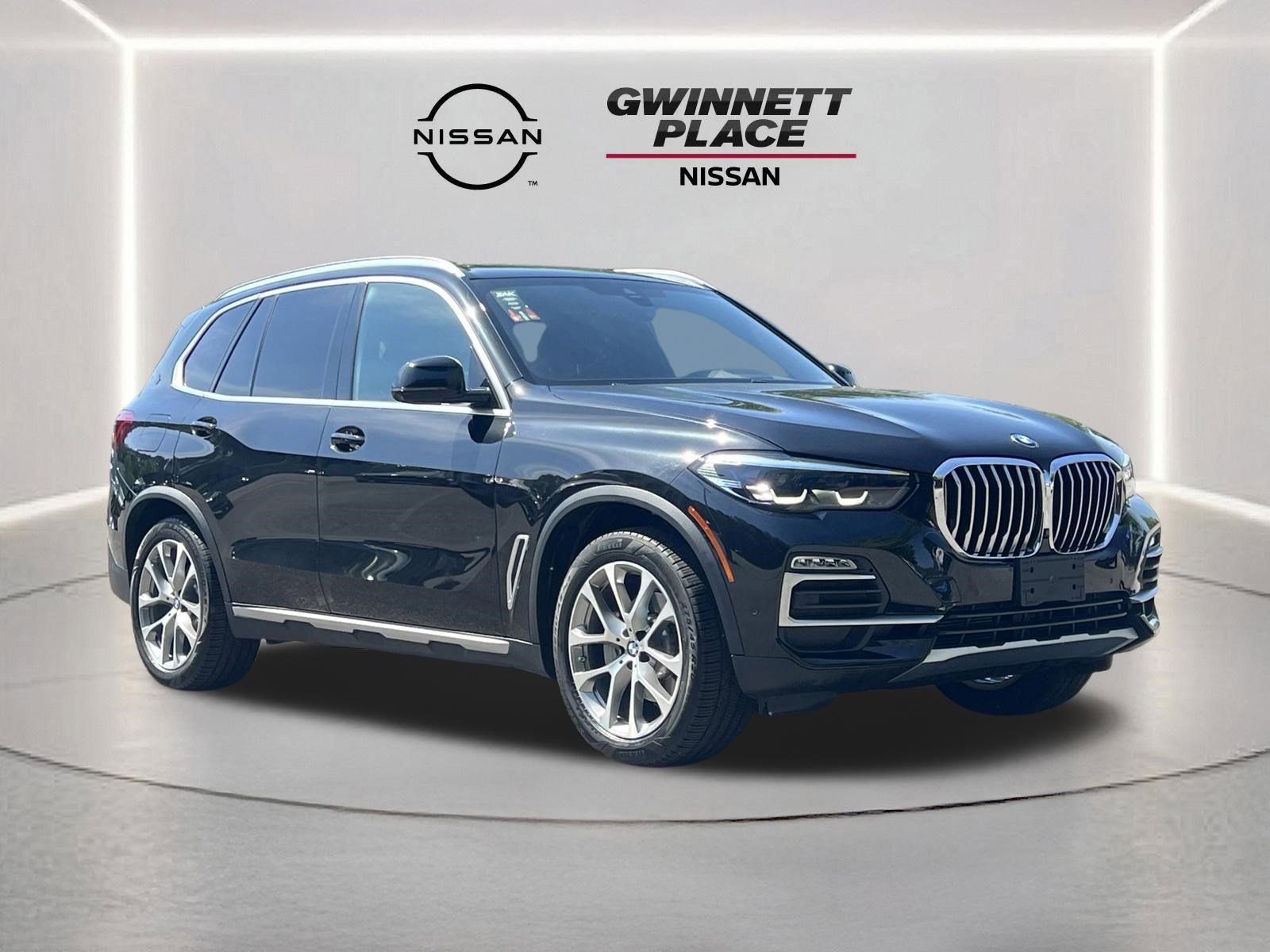 Used 2019 BMW X5 xDrive40i w/ Premium Package 2 AWD/4WD image 30