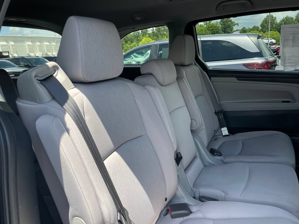 Certified 2024 Honda Odyssey EX image 36