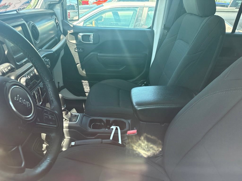 Used 2022 Jeep Wrangler Unlimited Sport AWD/4WD image 28