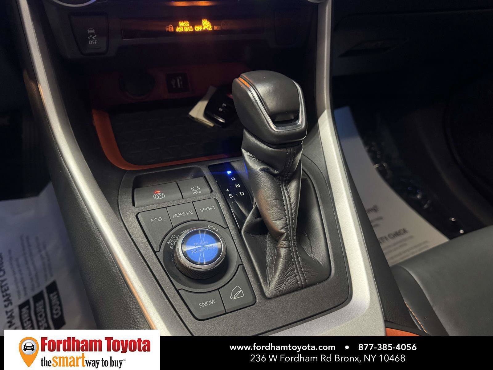 Certified 2024 Toyota RAV4 Adventure AWD/4WD image 28