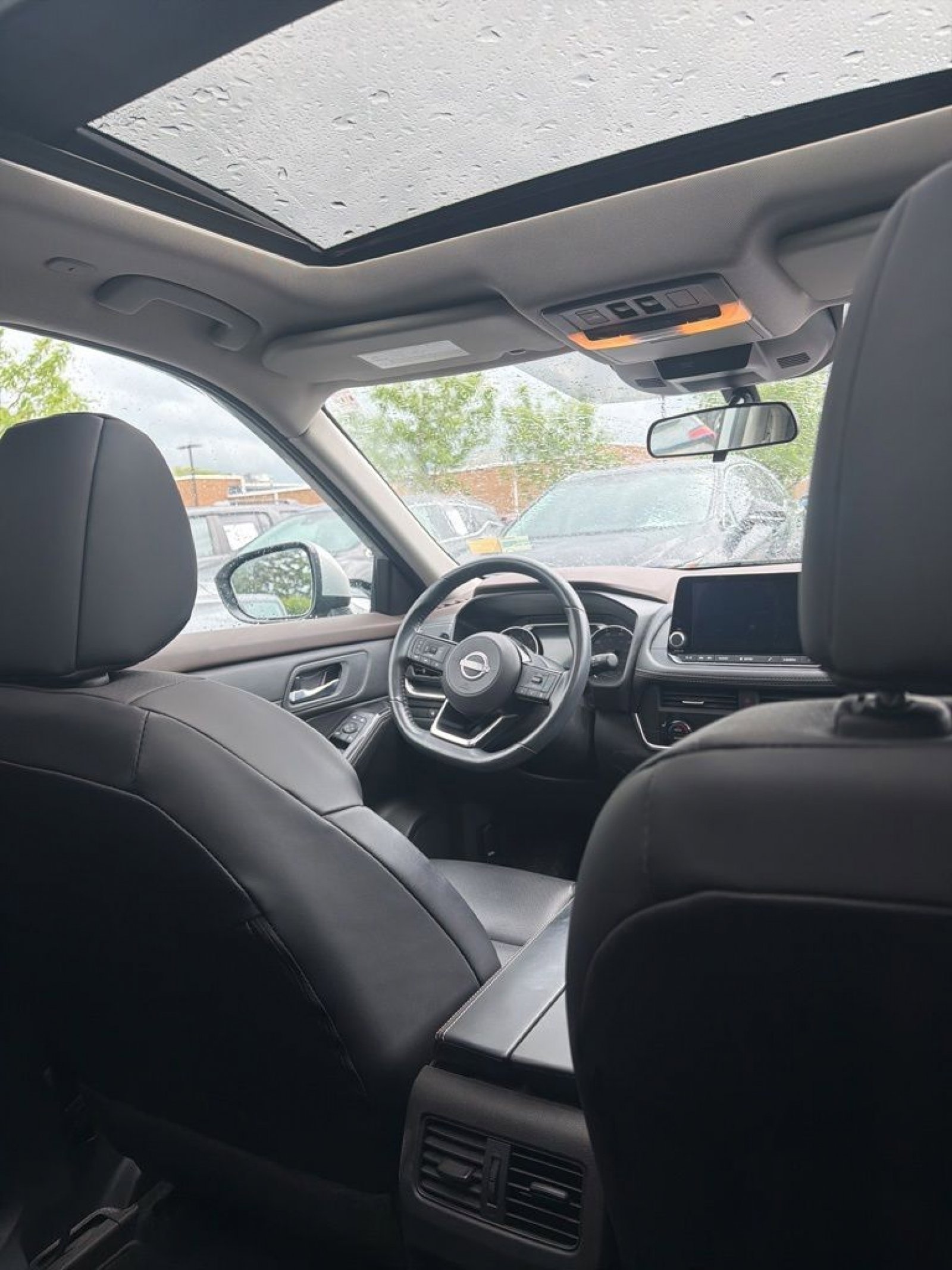 Used 2023 Nissan Rogue SV w/ SV Premium B Package AWD/4WD image 28